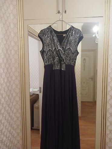 Ziyafət donları: 1) Bəzəkli yaxalı maxi don - Rəng: tünd bənövşəyi - Model: qolsuz — 12