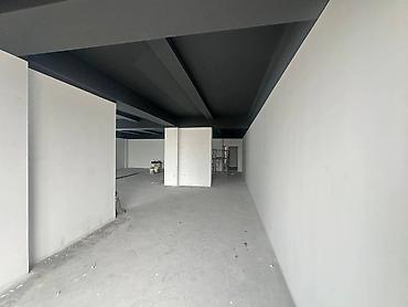 машиноместо: Аренда офисов, 140 м², В бизнес центре, 1 линия, С системой безопасности, С юридическим адресом — 4