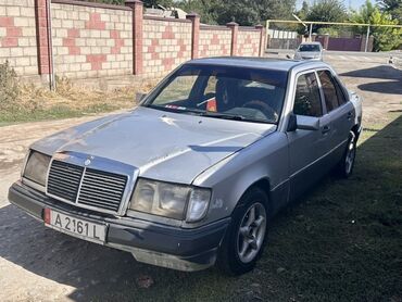 Mercedes-Benz: Mercedes-Benz W124: 1992 г., 2.3 л, Механика, Бензин, Седан