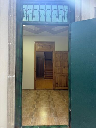 Həyət evləri və villaların satışı: 5 otaqlı, 5000 kv. m, Kredit yoxdur, Orta təmir — 12