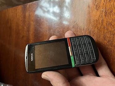 antenli telefon: Nokia < 2 GB Memory Capacity, rəng - Boz, Düyməli — 2