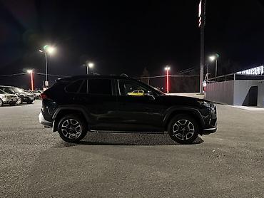 аварийный знак: Toyota RAV4: 2020 г., 2.5 л, Автомат, Бензин, Кроссовер — 3