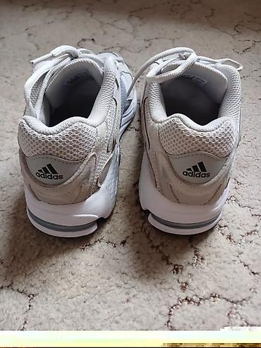 кросовки 44: Кроссовки, 37.5, Adidas Originals, Новый, цвет - Серый, Бесплатная доставка — 2