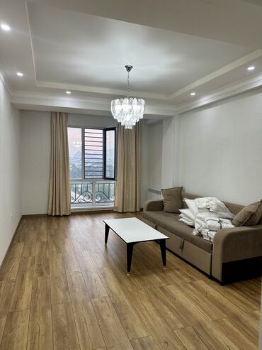 Посуточная аренда квартир: 2 комнаты, Банные принадлежности, Бронь, Бытовая техника — 4