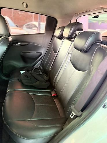 hyundai getz: Chevrolet Spark: 2017 г., 1 л, Вариатор, Бензин, Хэтчбэк — 5