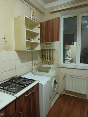 Uzunmüddətli kirayə mənzillər: 1 otaqlı mənzil – mebel və məişət texnikası ilə - Plan: ayrı yataq — 2