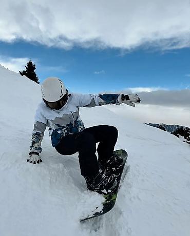 Иссык-Куль 2026: Коттедж, КОТТЕДЖ 7 Каракол, Парковка, стоянка, Охраняемая территория, Кумысолечение — 9