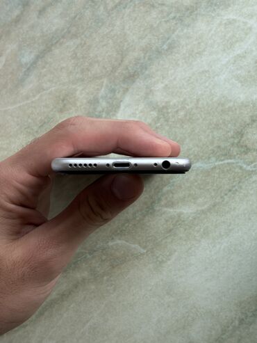 iphone 6 16gb qiymeti: IPhone 6, 16 GB, Space Gray, Qırıq, Barmaq izi