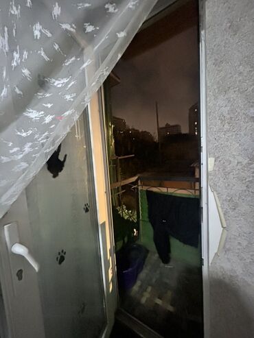 Mənzil kirayələyirəm: İcarəyə təklif olunan 2 mərtəbəli kiçik mənzil. 28 May Ⓜ️ -(17 dəqiqə — 7