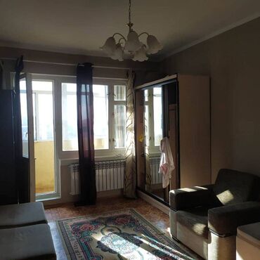 продаю квартиру 9микрайоне: Продаётся 1 комнатная квартира 🏠105 серия 📍9 микрорайон Этаж 9 из