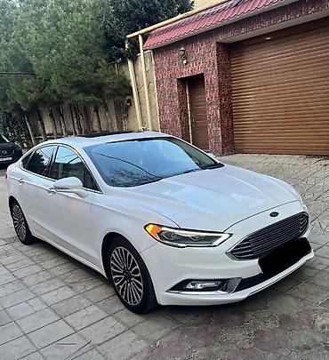 ford fujin: Ford Fusion: 2 l | 2018 il 124000 km Sedan — 6