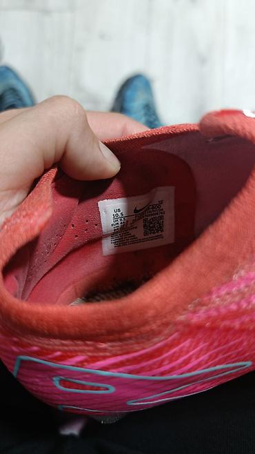 informatika za 1 razred gimnazije: Nike Mercurial kopačka sa čeličnim kramponima (SG konfiguracija). - — 9