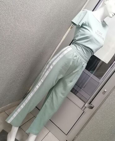 adidas pantalone zenske: M (EU 38)