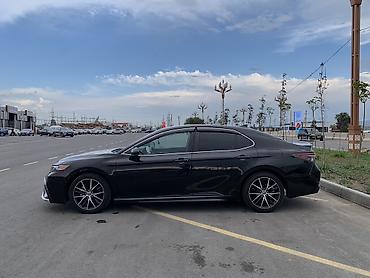 cd 70: Toyota Camry: 2021 г., Бензин — 7