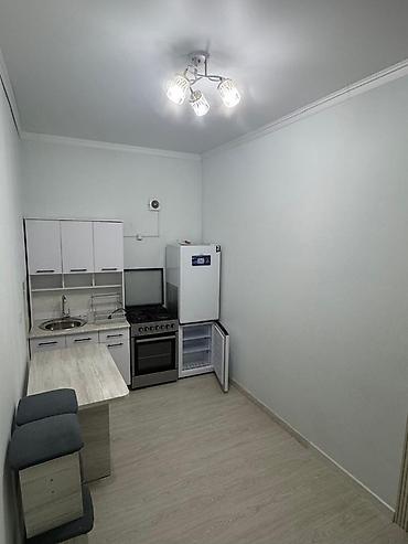 Продажа квартир: Сдается 1ком полноценная квартира На первым этаже, дом 2х этажный — 3