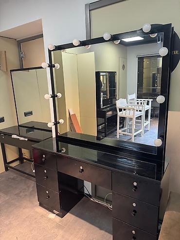 Salon, tibbi mebel: Gözəllik salonu üçün mebel və avadanlıq dəsti Tərkib: - İşıqlı vizaj — 4
