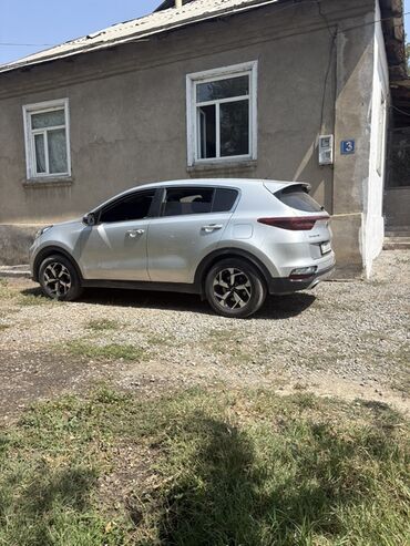 двигатель рехстон: Кроссовер Kia Sportage серебристого цвета с характерной решеткой
