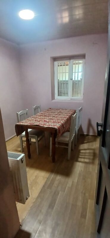 20ci sahədə kirayə evlər: Satilir obyekt. Xirdalanda yerlesir 200 km 4 kabnet 1 zal.Hazirda