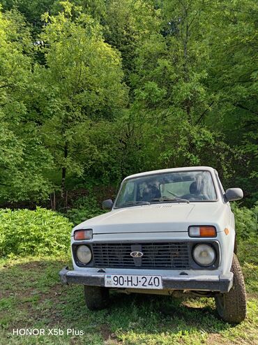 VAZ (LADA): VAZ (LADA) 4x4 Niva: 1.7 l | 2010 il 271000 km Ofrouder/SUV — 6