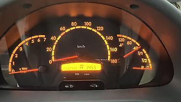 Унаа: Жүк ташуучу унаа, Mercedes-Benz, Стандарт, 4 т, Колдонулган — 10