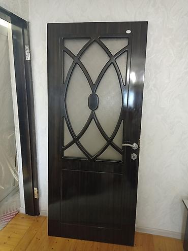 4 ədəd otaq qapısı – təcili, münasib qiymətə - Material: taxta