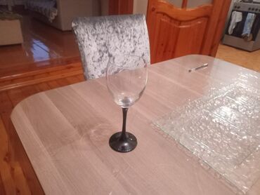 Digər dəstlər və servizlər: Bir neçə ev əşyası və geyim dəsti: 1) Geepas elektrik ətçəkən (SUPER — 6