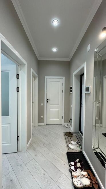 Продажа квартир: 1 комната, 45 м², 2 этаж — 10