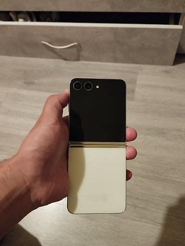Samsung Galaxy Z Flip 5, Б/у, 256 ГБ, 1 SIM, 2 SIM, eSIM