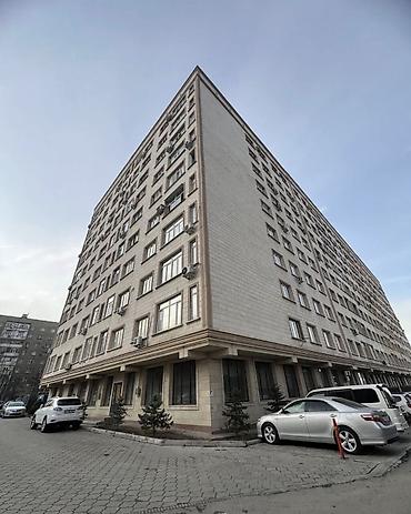 Продажа помещений свободного назначения: Продается коммерческое помещение!!! 6мкр . Каралаева/ Куттубаева 124м2 — 18