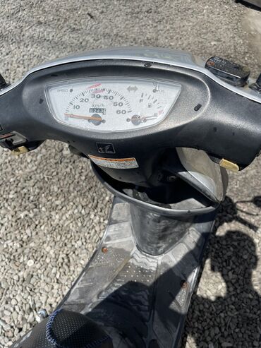 Скутеры: Скутер Honda, 50 куб. см, Бензин, Б/у