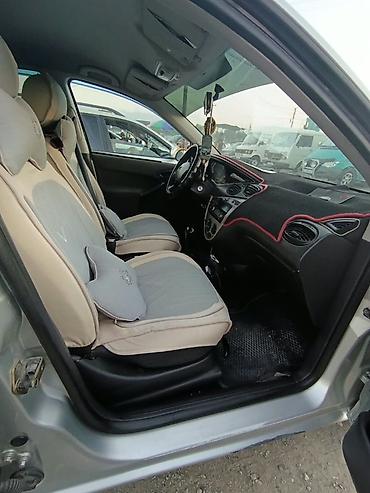 Ford Focus: 2004 г., 2 л, Автомат, Бензин, Седан at lalafo.kg — 5 Ford Focus: 2004 г., 2 л, Автомат, Бензин, Седан — 5