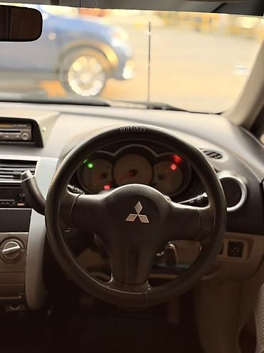 argb controller: Mitsubishi Colt: 2003 г., 1.3 л, Автомат, Бензин, Хэтчбэк — 5