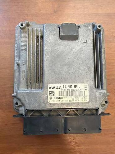 prodajem uprilo: MOTORNI KOMPJUTER ZA VOLKSWAGEN GOLF 7 - 04L907309L | Motorni — 1