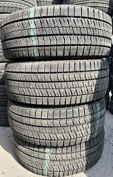 r13 колесо: Шины 215 / 55 / R 17, Зима, Б/у, Комплект, Легковые, Япония, Bridgestone