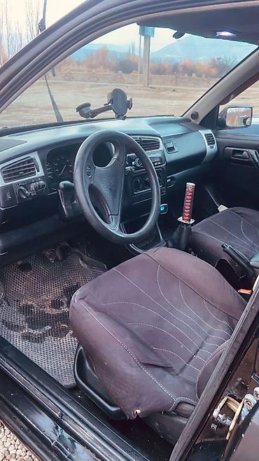 Volkswagen: Volkswagen Golf: 1995 г., 2 л, Механика, Бензин, Хэтчбэк — 1