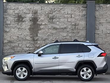 Toyota: Toyota RAV4: 2020 г., 2.5 л, Автомат, Гибрид, Кроссовер — 4