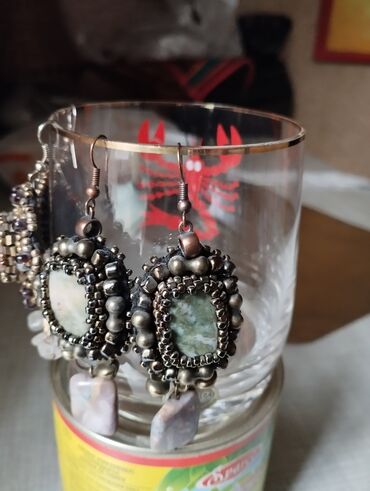 серьги и ожерелье из бисера: Серьги на натуральной коже из бисера и натуральных камней ручной