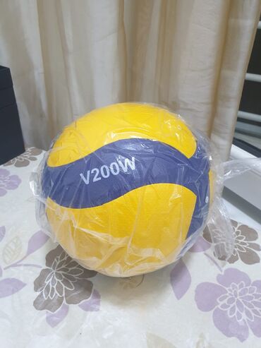 Мячи: Mikasa v200w. С Тайланда