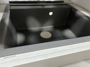 губка для мытья посуды: Мойка Praktik PR-M 565-001 в цвете "белый камень" представляет собой