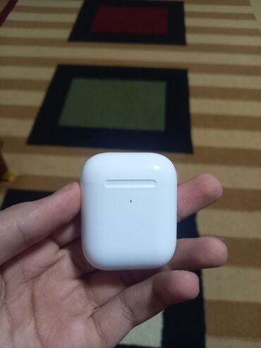 Qulaqcıqlar: İşlənmiş Simsiz (Bluetooth) Qulaqcıqlar, Apple, rəng - Ağ