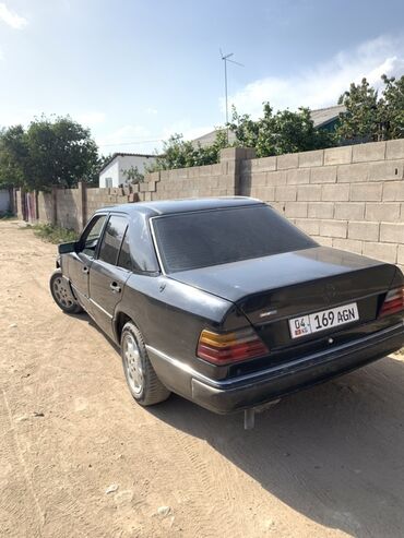 немецкий набор ключ: Mercedes-Benz W124: 1994 г., 2 л, Механика, Бензин, Седан