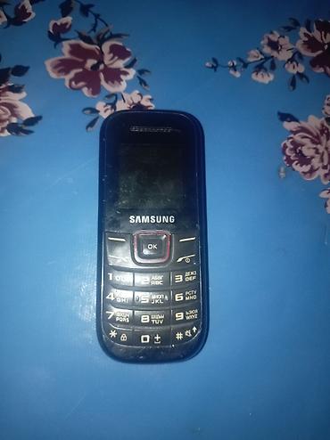 en ucuz telefon ayfon: Samsung < 2 GB Memory Capacity, rəng - Qara, Düyməli — 1