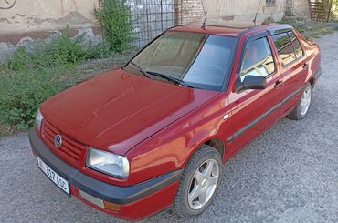 унаа тетиктер: Volkswagen Vento: 1993 г., 1.8 л, Механика, Бензин, Седан