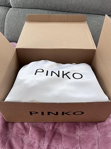 Torbe: Pinko torba – model sa prepoznatljivim Love Birds okovom - Materijal — 12