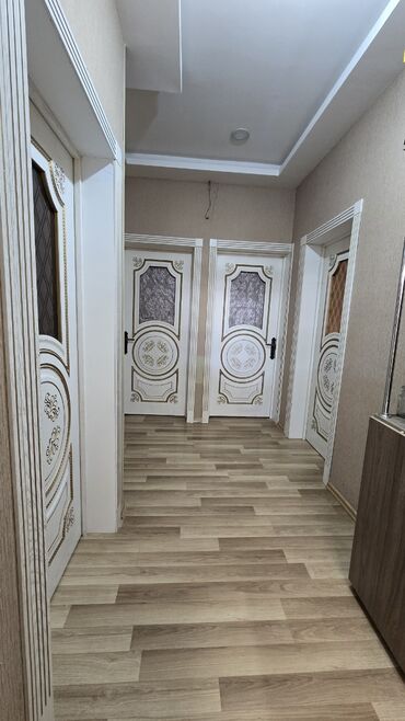 Həyət evləri və villaların satışı: Sabunçu qəs. 3 otaqlı, 100 kv. m, Kredit yoxdur, Orta təmir — 11