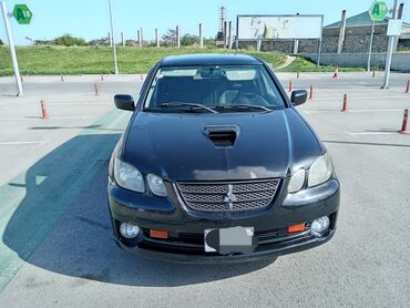 volkswagen 2003: Mitsubishi Airtek: 2 l | 2003 il | 318000 km Ofrouder/SUV