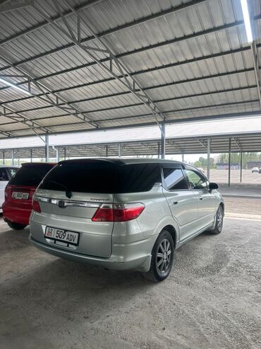 дом на колесо: Honda Airwave: 2005 г., 1.5 л, Типтроник, Бензин, Вэн/Минивэн