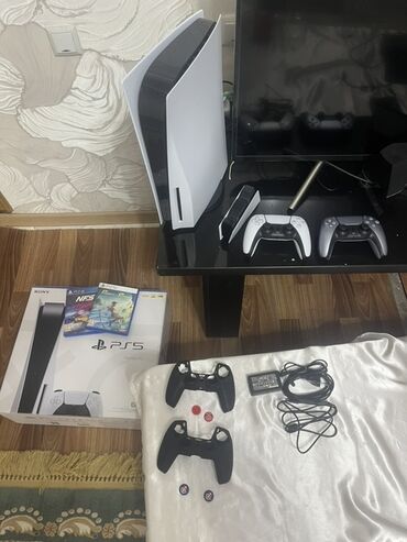 новуд бук: Игровая консоль Sony PlayStation 5 (версия с дисководом) в комплекте с at lalafo.kg новуд бук: Игровая консоль Sony PlayStation 5 (версия с дисководом) в комплекте с