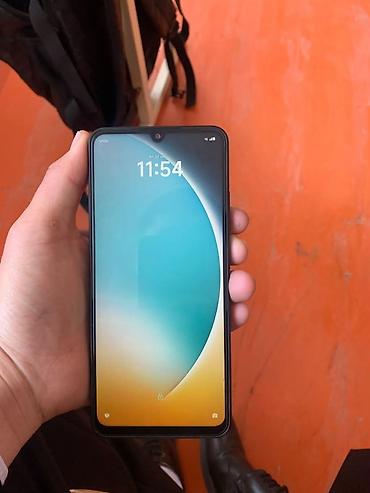 google pixel 10: Смартфон POCO (серия C/М, черный корпус, логотип POCO на задней — 2