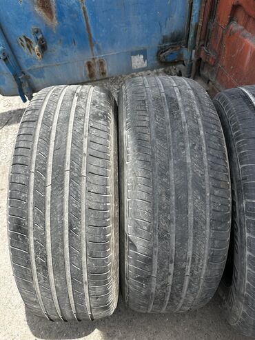 Шины: Шины 235 / 65 / R 18, Лето, Б/у, Пара, Внедорожные (АТ/МТ), Michelin